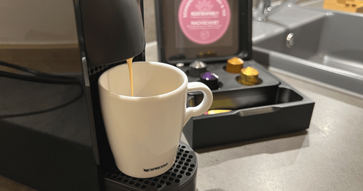 Nespresso Kaffeemaschine mit Kapseln