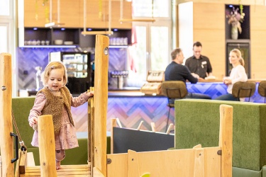 Abenteuerland mit Bar